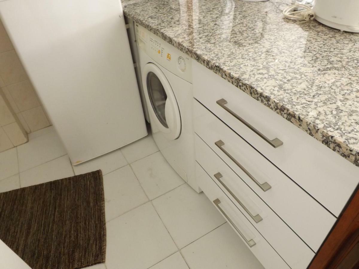 Torre Da Rocha Apartment ปอร์ติเมา ภายนอก รูปภาพ